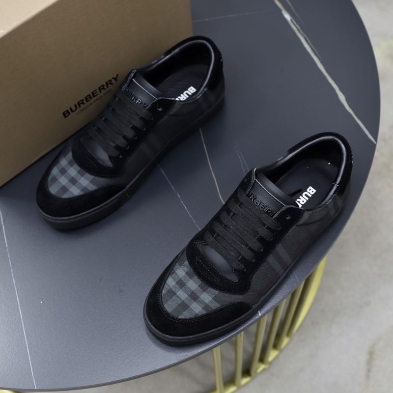 Burberry Low Shoes